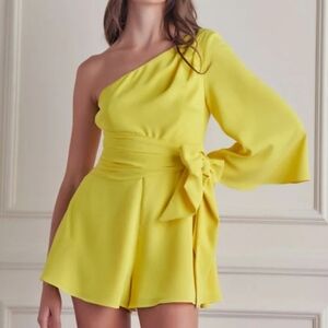DO+BE BRIGHT YELLOW SIDE TIE ROMPER